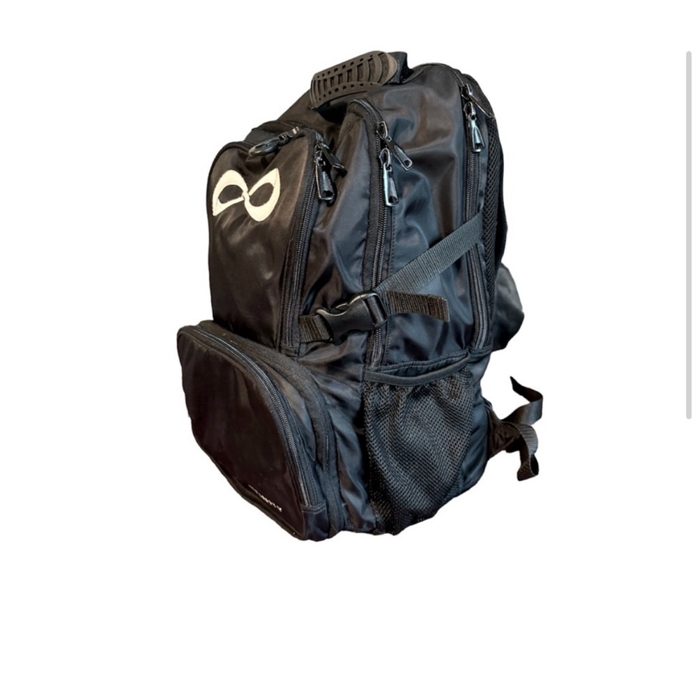 cheer nfinity back pack with removable fanny pack at the bottom